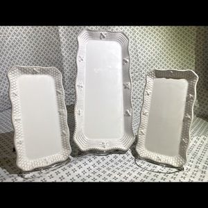 Honeybee serving platters set of 3!
